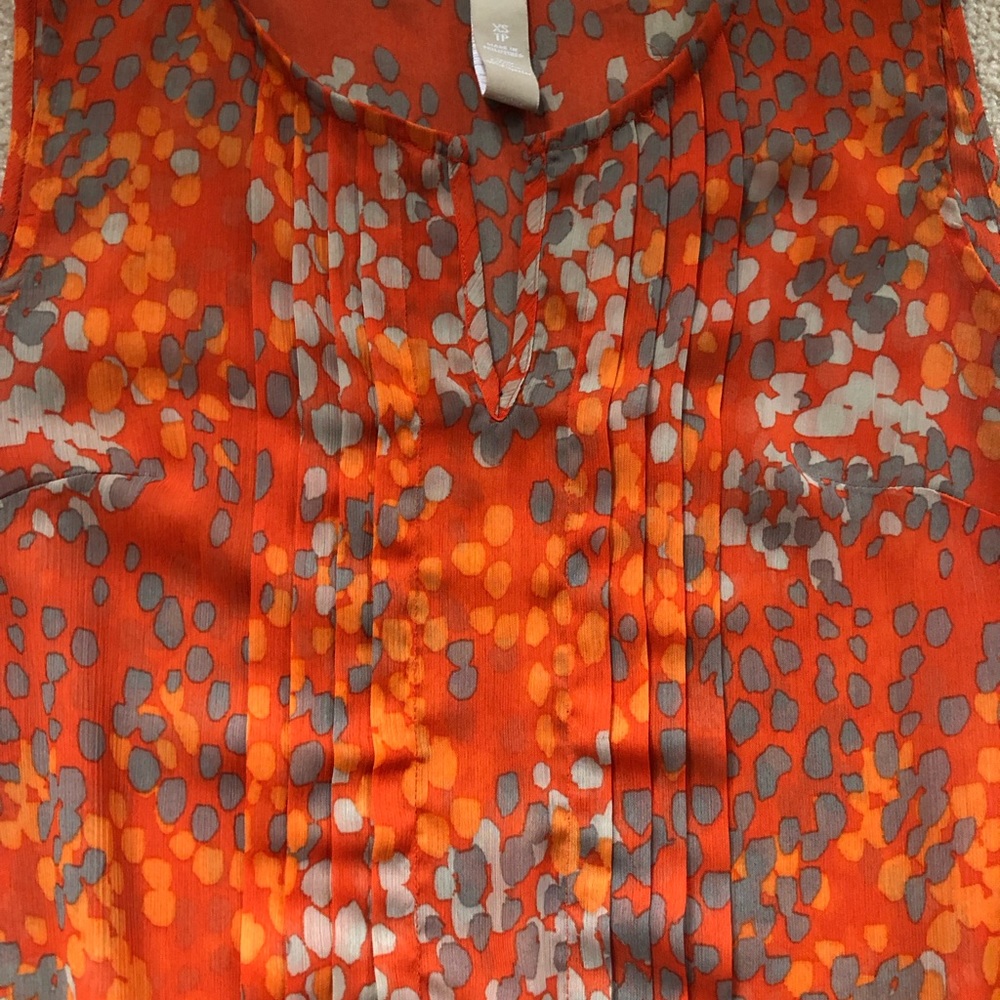 ✨HOST PICK ✨ Banana Republic Blouse - Picture 4 of 4